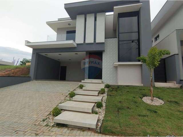 Casa de Condomínio para venda em Jardim Celeste de 236.00m² com 3 Quartos, 1 Suite e 4 Garagens