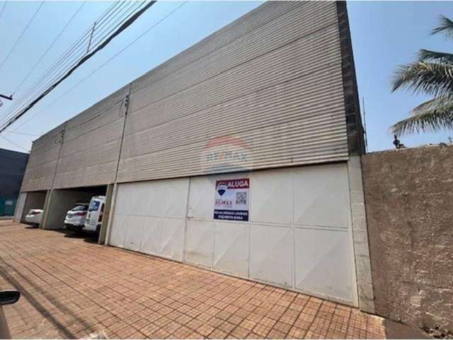 Galpão / Depósito / Armazém para alugar em Jardim Antártica de 118.00m² com 3 Garagens