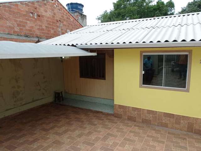 Casa para venda em Cidade Industrial de 45.00m² com 2 Quartos e 2 Garagens