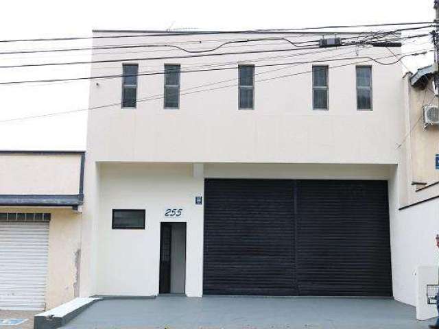 Sala Comercial para alugar em Piracicamirim de 195.00m² com 3 Garagens