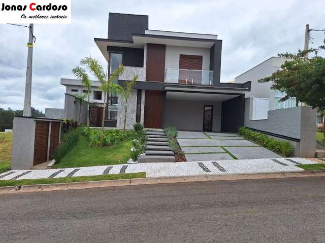 Casa para venda em Cezar De Souza de 228.00m² com 3 Quartos, 3 Suites e 4 Garagens