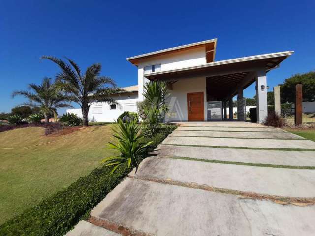 Casa de Condomínio para venda em Araçoiaba da Serra de 1626.00m² com 4 Quartos, 2 Suites e 6 Garagens