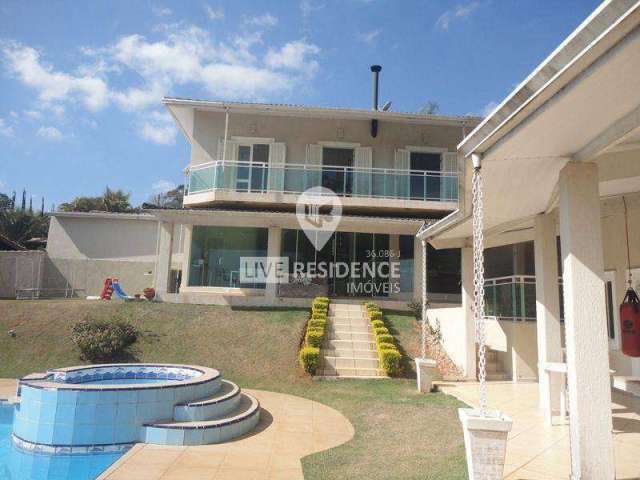 Casa para venda em Parque São Gabriel de 450.00m² com 4 Quartos, 4 Suites e 6 Garagens