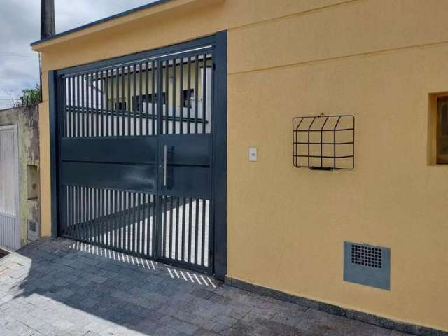 Casa para venda em Residencial Colinas de 80.00m² com 2 Quartos, 1 Suite e 2 Garagens