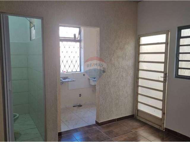 Kitnet para alugar em Santa Efigênia de 18.50m² com 1 Quarto