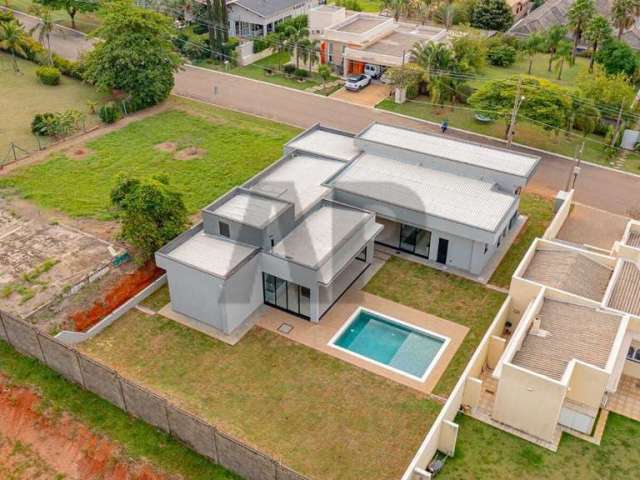 Casa de Condomínio para venda em Liberdade de 284.00m² com 3 Quartos, 3 Suites e 4 Garagens