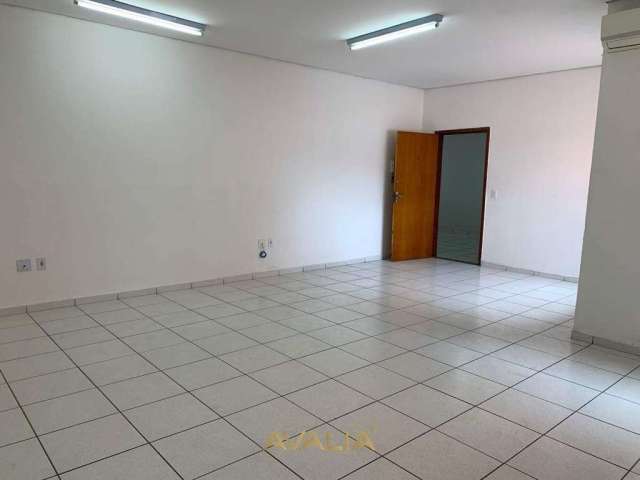 Sala Comercial para alugar em Centro de 58.00m² com 1 Garagem