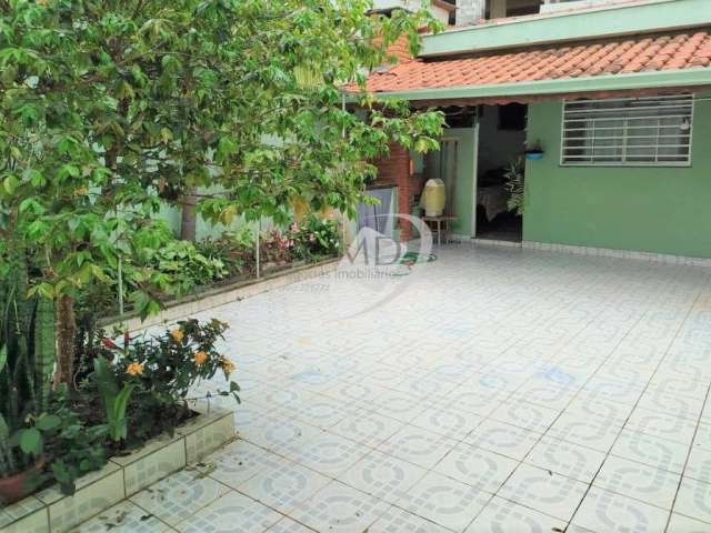 Casa para venda em Santa Maria de 203.00m² com 1 Quarto e 4 Garagens