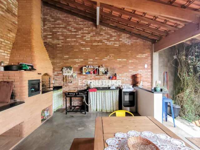 Casa para venda em Vila Nova de 75.00m² com 1 Quarto e 2 Garagens