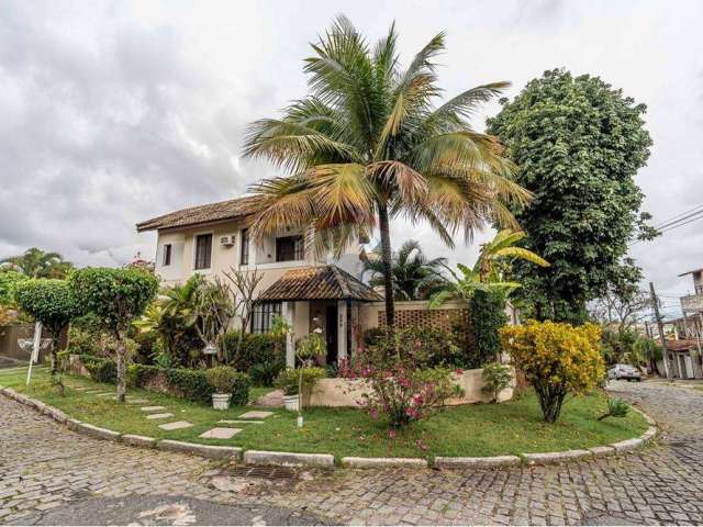 Casa de Condomínio para venda em Taquara de 203.00m² com 3 Quartos, 1 Suite e 2 Garagens