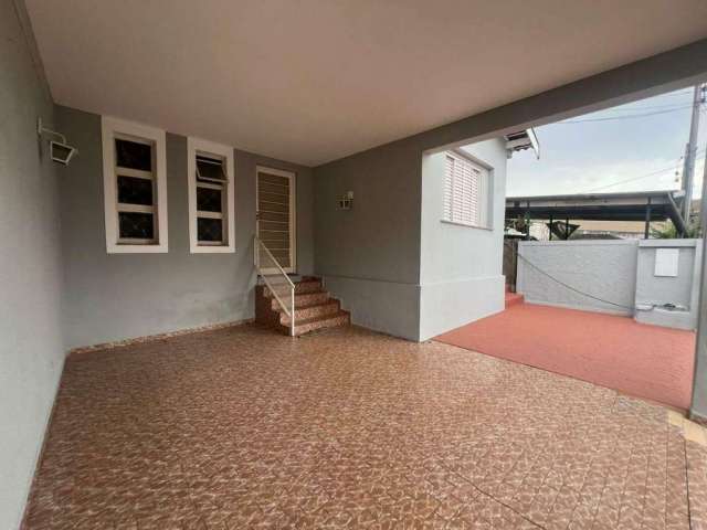 Casa para alugar em Vila Maria de 137.00m² com 3 Quartos e 2 Garagens