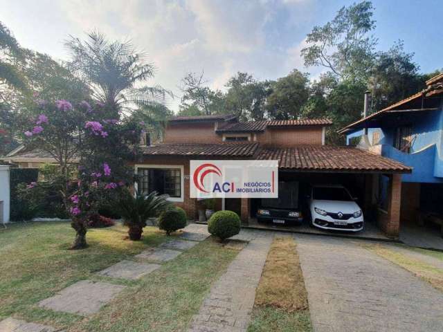 Casa de Condomínio para venda em Vila Verde de 223.00m² com 3 Quartos, 1 Suite e 2 Garagens