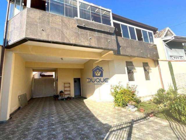 Sobrado para venda em Jardim Social de 303.00m² com 5 Quartos, 3 Suites e 4 Garagens