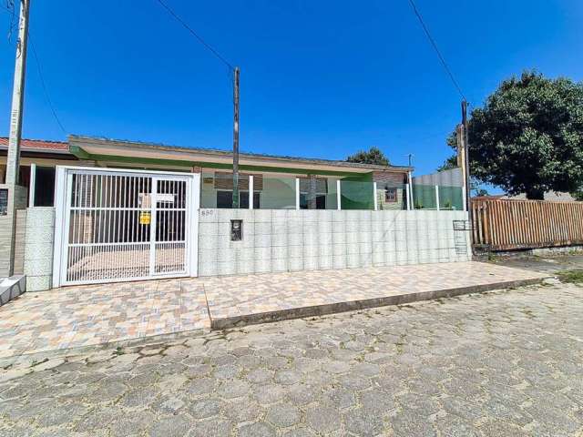 Casa para venda em Pontal Do Paraná de 240.00m² com 4 Quartos, 2 Suites e 2 Garagens