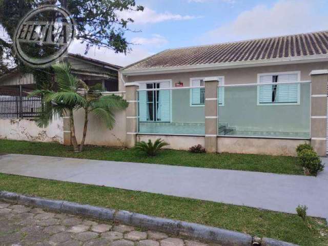 Casa para venda em Guaratuba de 195.00m² com 4 Quartos e 4 Garagens