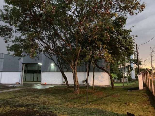 Galpão / Depósito / Armazém para alugar em Ceat de 1827.00m² com 10 Garagens