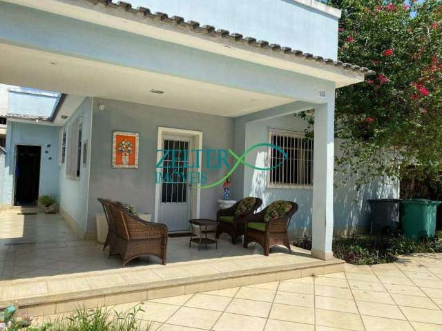 Casa para venda em Vila da Penha de 125.00m² com 3 Quartos, 1 Suite e 4 Garagens