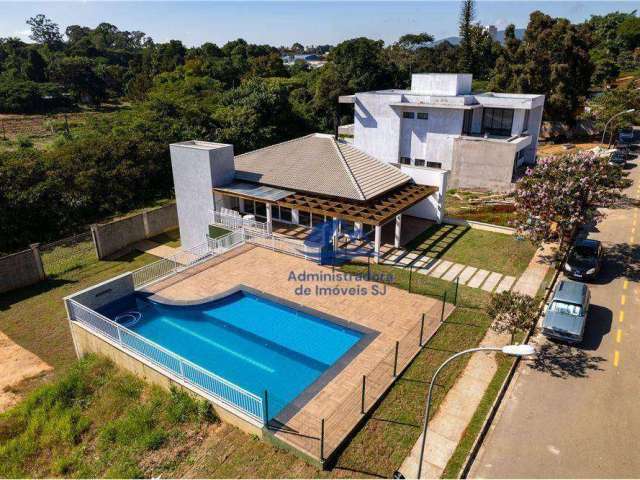 Casa de Condomínio para venda em Medeiros de 235.00m² com 4 Quartos, 3 Suites e 6 Garagens