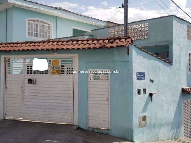 Casa para venda em Jardim Guarau de 187.00m² com 5 Quartos, 2 Suites e 3 Garagens