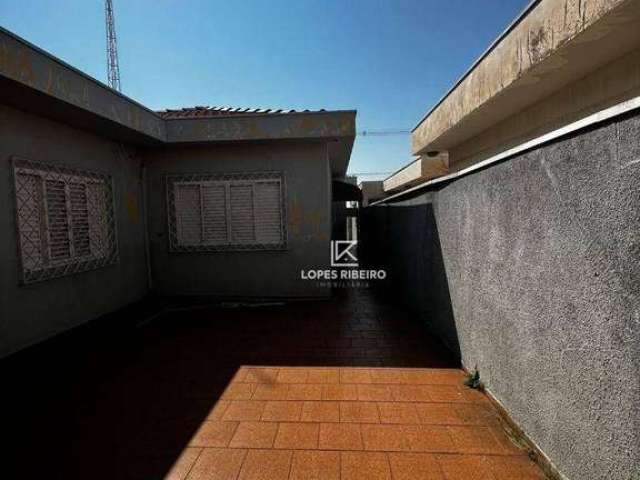 Casa para venda em Vila Santa Catarina de 297.00m² com 3 Quartos, 1 Suite e 2 Garagens