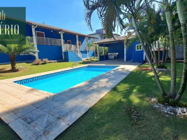 Casa de Condomínio para venda e aluguel em Condomínio Residencial Dos Lagos de 250.00m² com 4 Quartos, 4 Suites e 4 Garagens