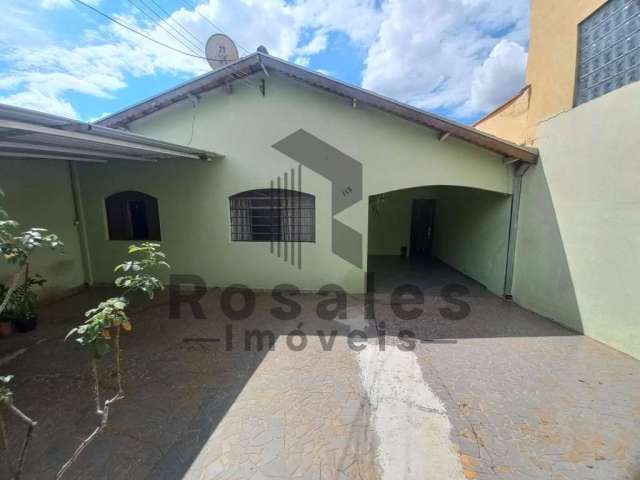 Casa para venda em Vila Bressani de 160.00m² com 4 Quartos, 1 Suite e 2 Garagens