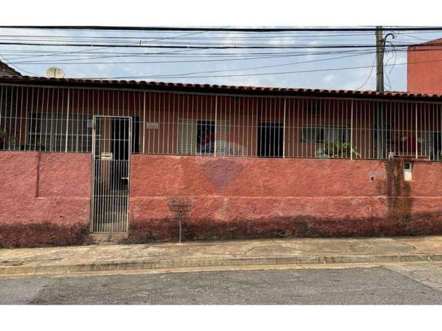 Casa para venda em Vila Olímpia de 175.00m² com 5 Quartos e 2 Garagens