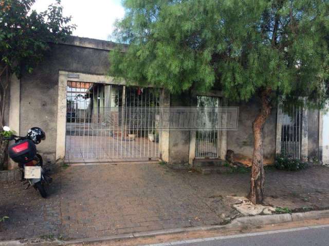 Casa para venda em Vila Aeroporto de 60.00m² com 2 Quartos e 4 Garagens