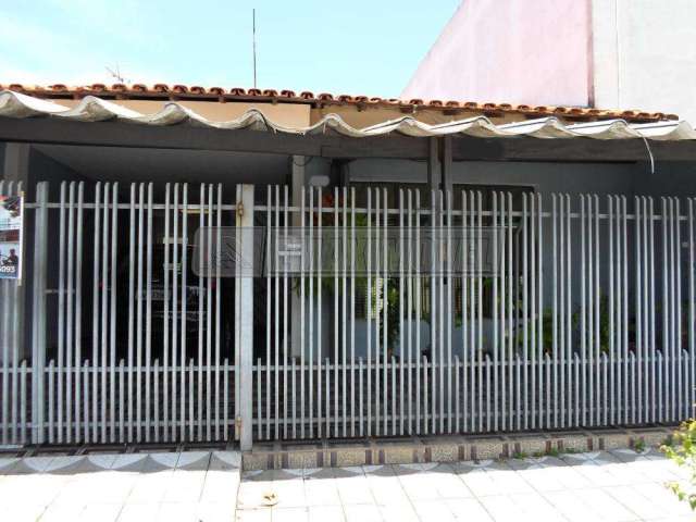 Casa para venda em Vila Jardini de 217.00m² com 3 Quartos, 1 Suite e 3 Garagens