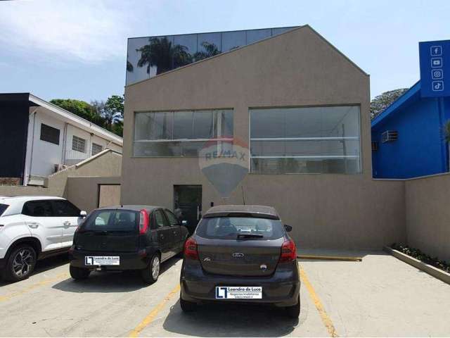 Sala Comercial para alugar em Chácara Girassol de 248.00m² com 1 Quarto, 1 Suite e 4 Garagens