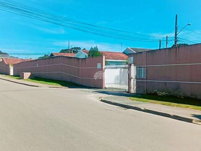 Casa para venda em Guaraituba de 49.00m² com 3 Quartos e 3 Garagens