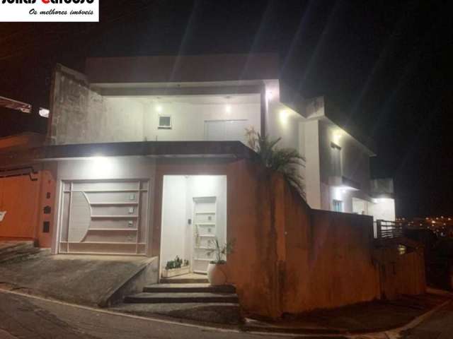 Casa para venda em Residencial Colinas de 210.00m² com 3 Quartos, 1 Suite e 2 Garagens