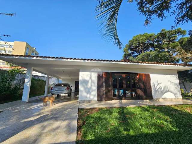 Casa para venda em Carioca de 215.00m² com 3 Quartos e 2 Garagens