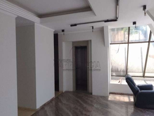 Sala Comercial para venda e aluguel em Jardim Francisco Fernandes de 1300.00m² com 6 Garagens