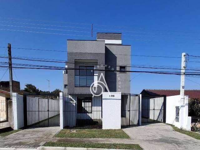 Sobrado para venda em Xaxim de 117.00m² com 3 Quartos, 1 Suite e 2 Garagens