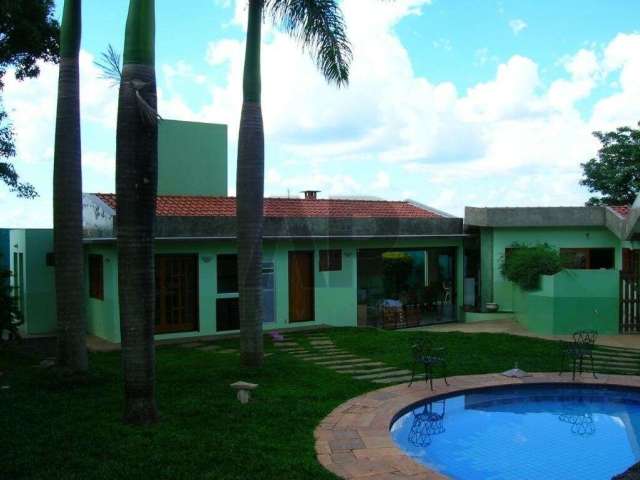 Casa de Condomínio para venda em Condomínio Monte Belo de 483.00m² com 4 Quartos, 2 Suites e 2 Garagens