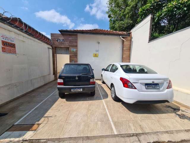 Casa para venda em Alto de 123.00m² com 3 Quartos, 1 Suite e 2 Garagens