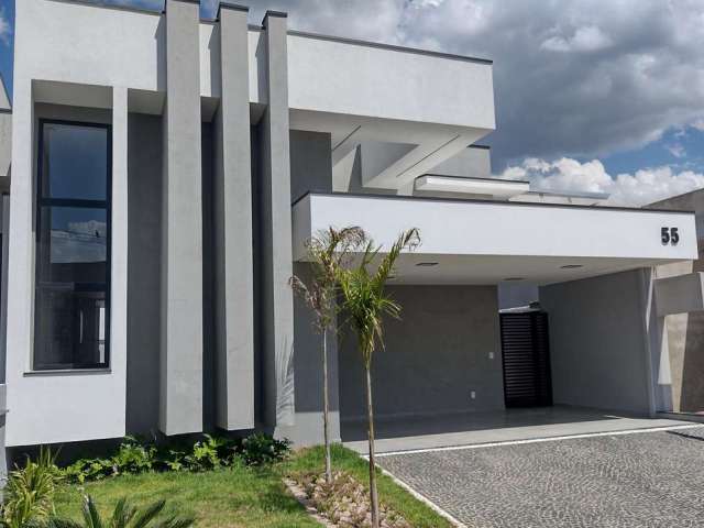 Casa para venda em Jardim Santa Mônica I de 200.00m² com 3 Quartos, 1 Suite e 2 Garagens