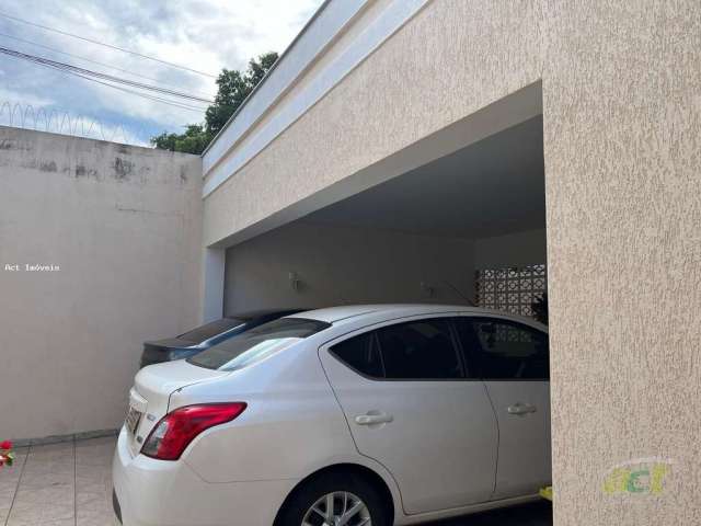 Casa para venda em Ipanema de 336.00m² com 3 Quartos, 1 Suite e 2 Garagens