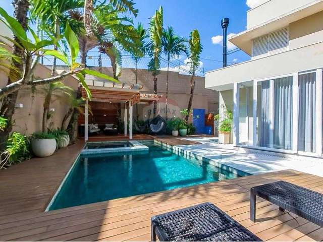 Casa para venda em Jardins De Samantha I de 552.03m² com 4 Quartos, 3 Suites e 2 Garagens