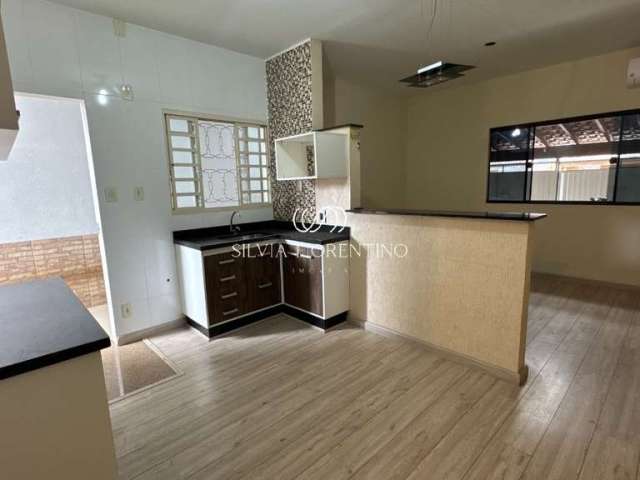 Casa para venda em Jardim Mourisco de 126.00m² com 2 Quartos, 1 Suite e 2 Garagens