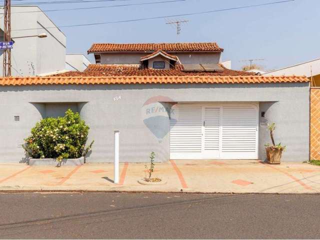 Casa para venda em Alto Da Boa Vista de 225.91m² com 5 Quartos, 1 Suite e 5 Garagens