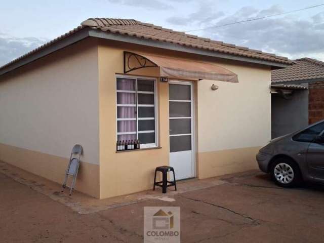 Casa para venda em Parque Residencial Dignidade de 60.00m² com 2 Quartos e 2 Garagens