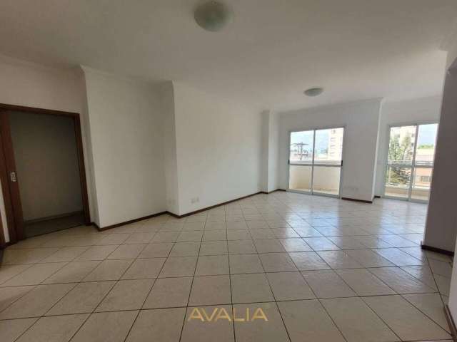 Apartamento para alugar em Cidade Nova de 152.00m² com 3 Quartos, 1 Suite e 2 Garagens