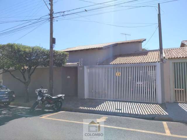 Casa para venda em Boa Vista de 217.00m² com 4 Quartos, 2 Suites e 2 Garagens