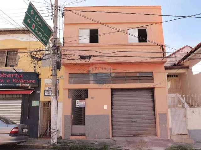 Casa para venda em Centro de 225.40m² com 3 Quartos e 3 Garagens