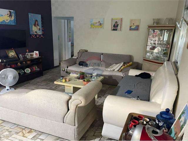 Casa para venda em Cocotá de 60.00m² com 3 Quartos e 2 Garagens