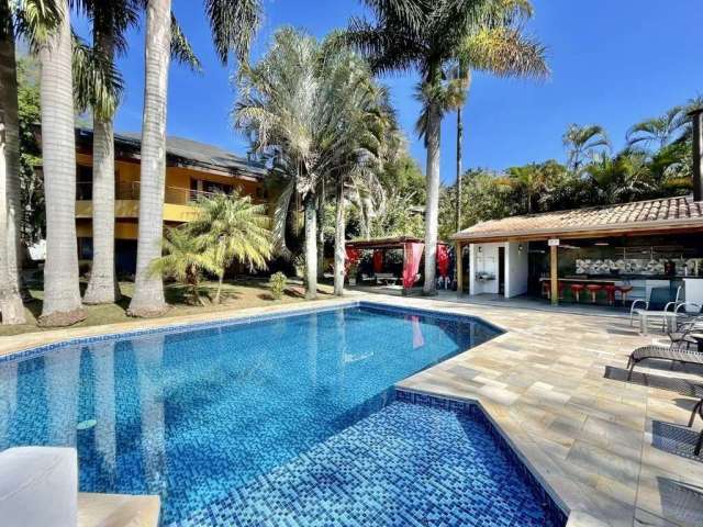 Casa para venda em Palos Verdes de 608.98m² com 5 Quartos, 5 Suites e 4 Garagens