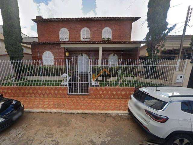 Casa para venda em Maracanã de 166.00m² com 5 Quartos e 1 Garagem