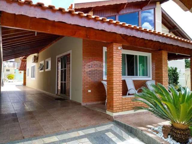 Casa para venda em Colinas de São Pedro de 243.65m² com 4 Quartos, 2 Suites e 4 Garagens